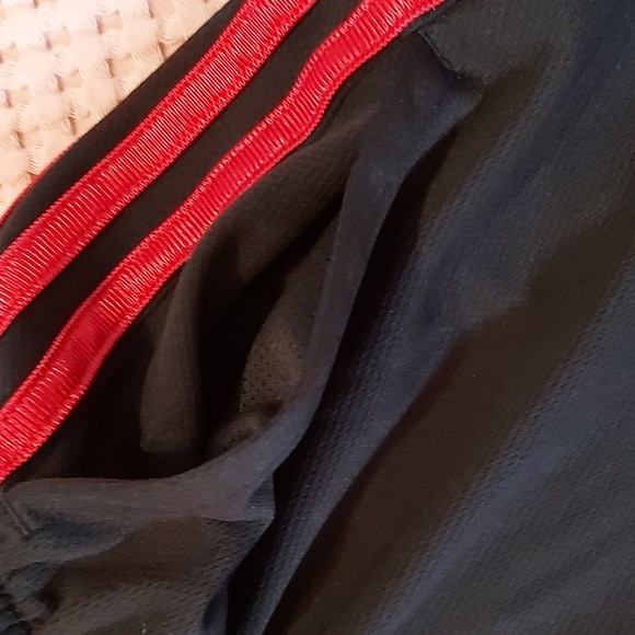 Boy's short - Picture 7 of 9